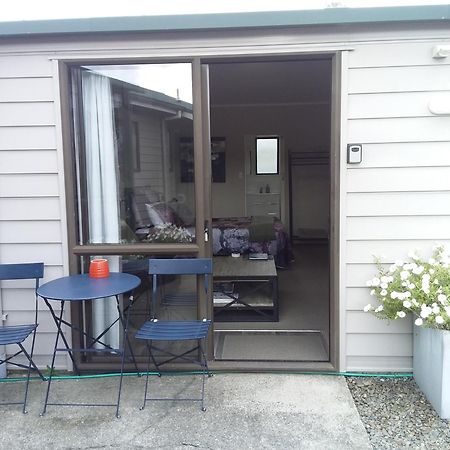 Chris And Dave'S B & B Otorohanga Exteriör bild